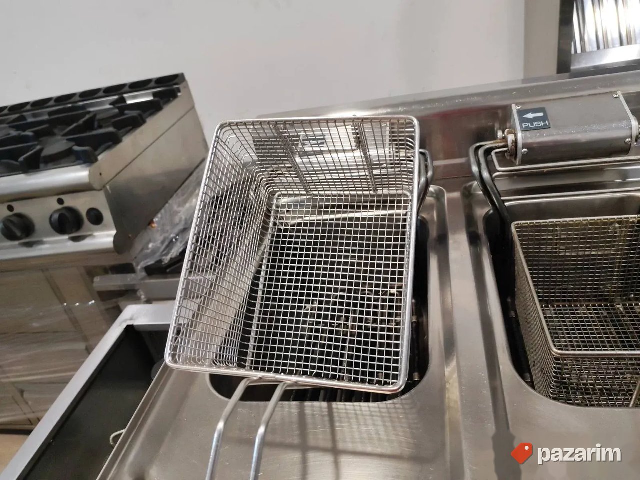Friteza profesionalna nadpultna marke BERTOS MADE IN ITALY 2