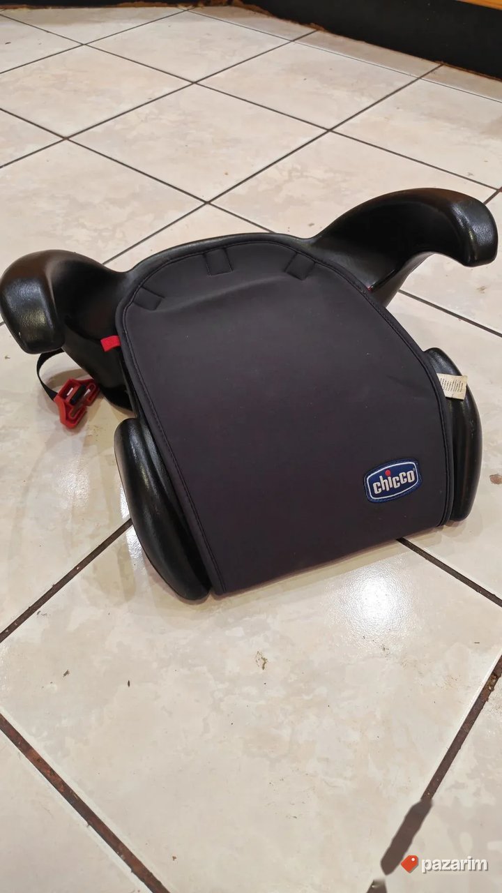 Buster autosediste chicco 1