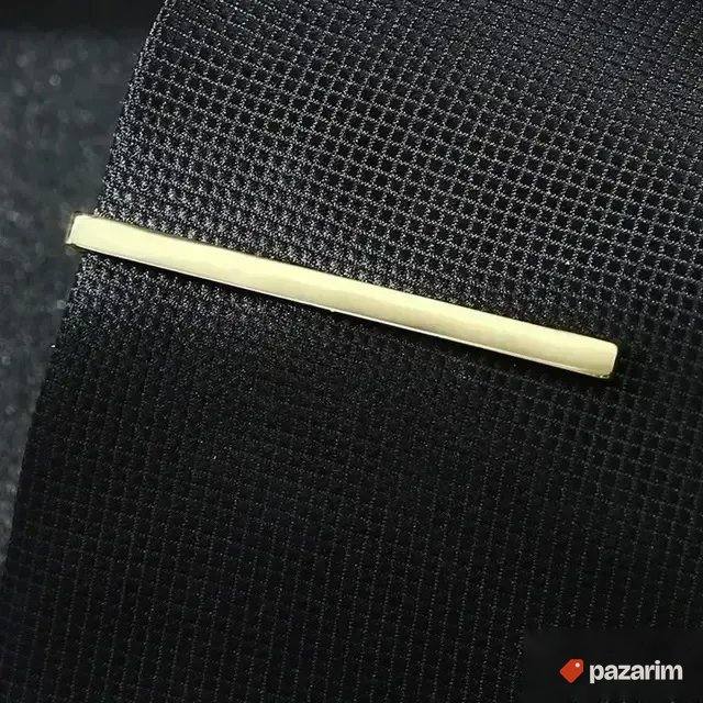 Šnala (ili igla) za kravatu savršen spoj funkcije i stila 4