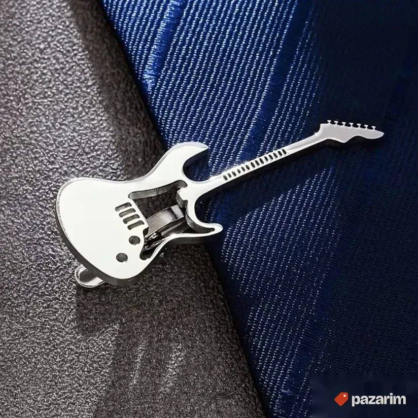 Šnale za kravatu sa stavom! Spoj rock&rolla i elegancije 1