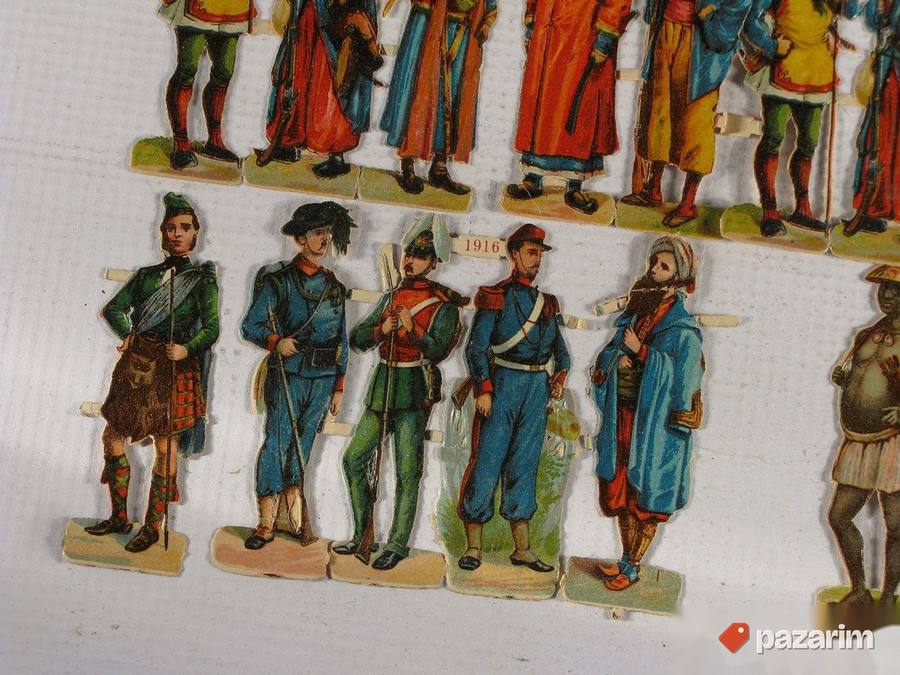 Predratne ukrasne sličice uniformi i kostima 6