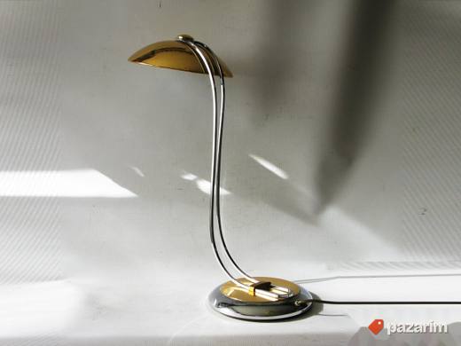 NLO dizajnerska lampa