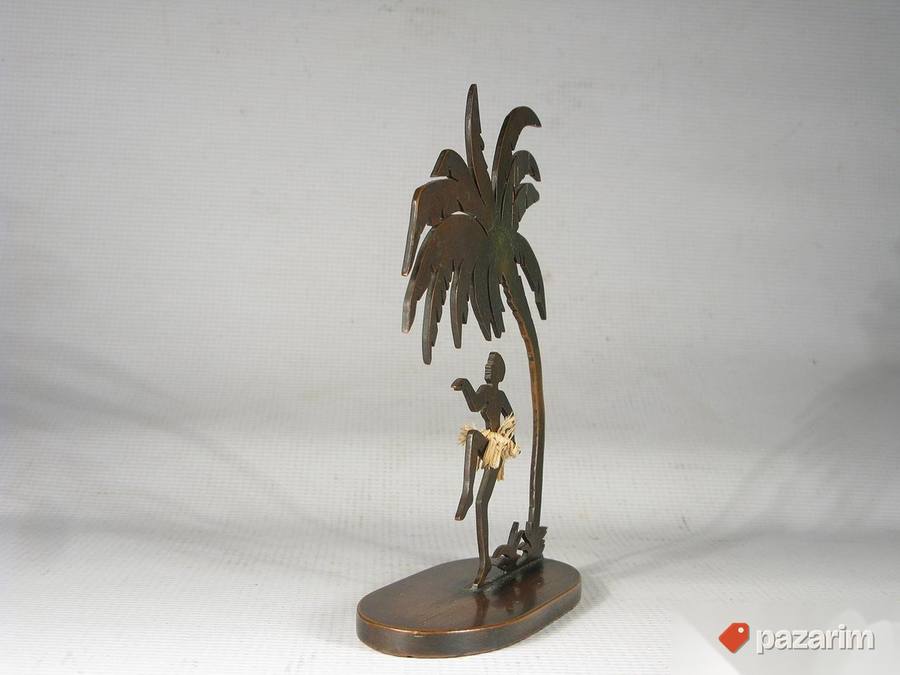 Retro bronzana figura, Silueta 3
