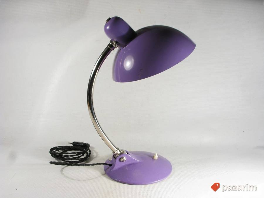 Lila stona lampa Bauhaus 4
