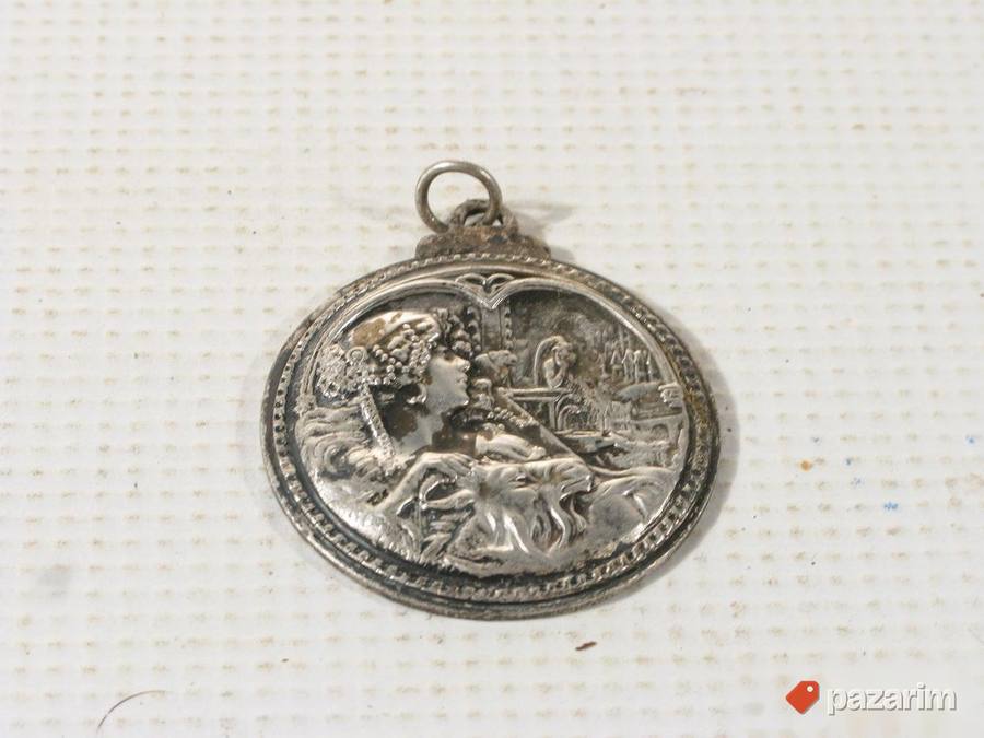 Stari secesijski medaljon 3
