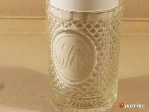 Kristalna čaša sa monogramom, prvi bidermajer