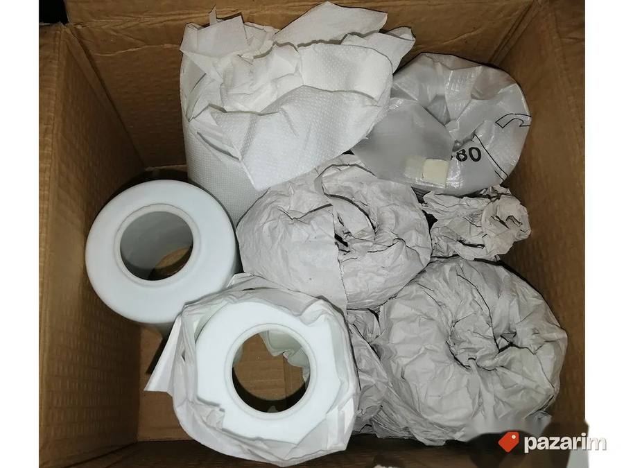 Cilindri od belog opalinskog stakla 2