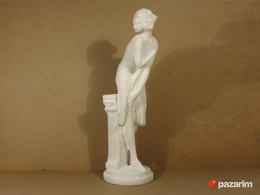 Venecijana, secesijska figura od alabastera