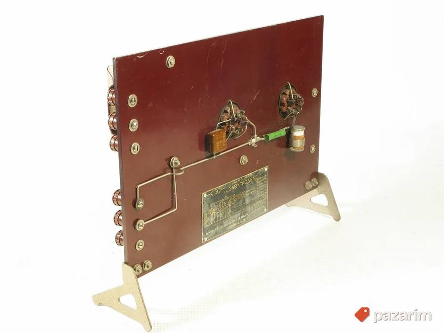 Nastavni model radio aparata iz 1964. 5
