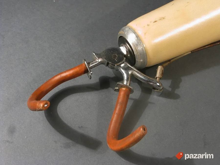 Retro proteza za levu ruku 5