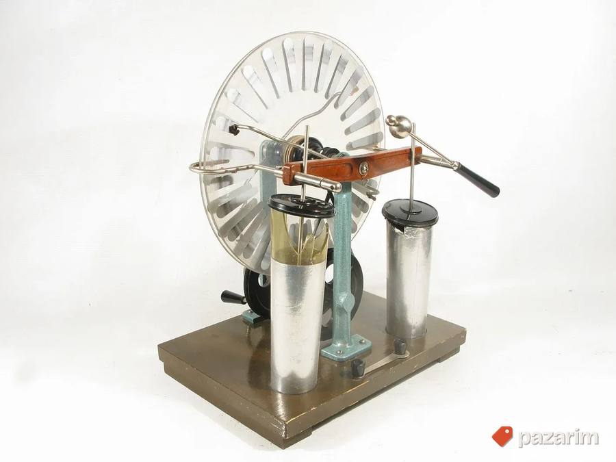Vimšurstov generator 3 2