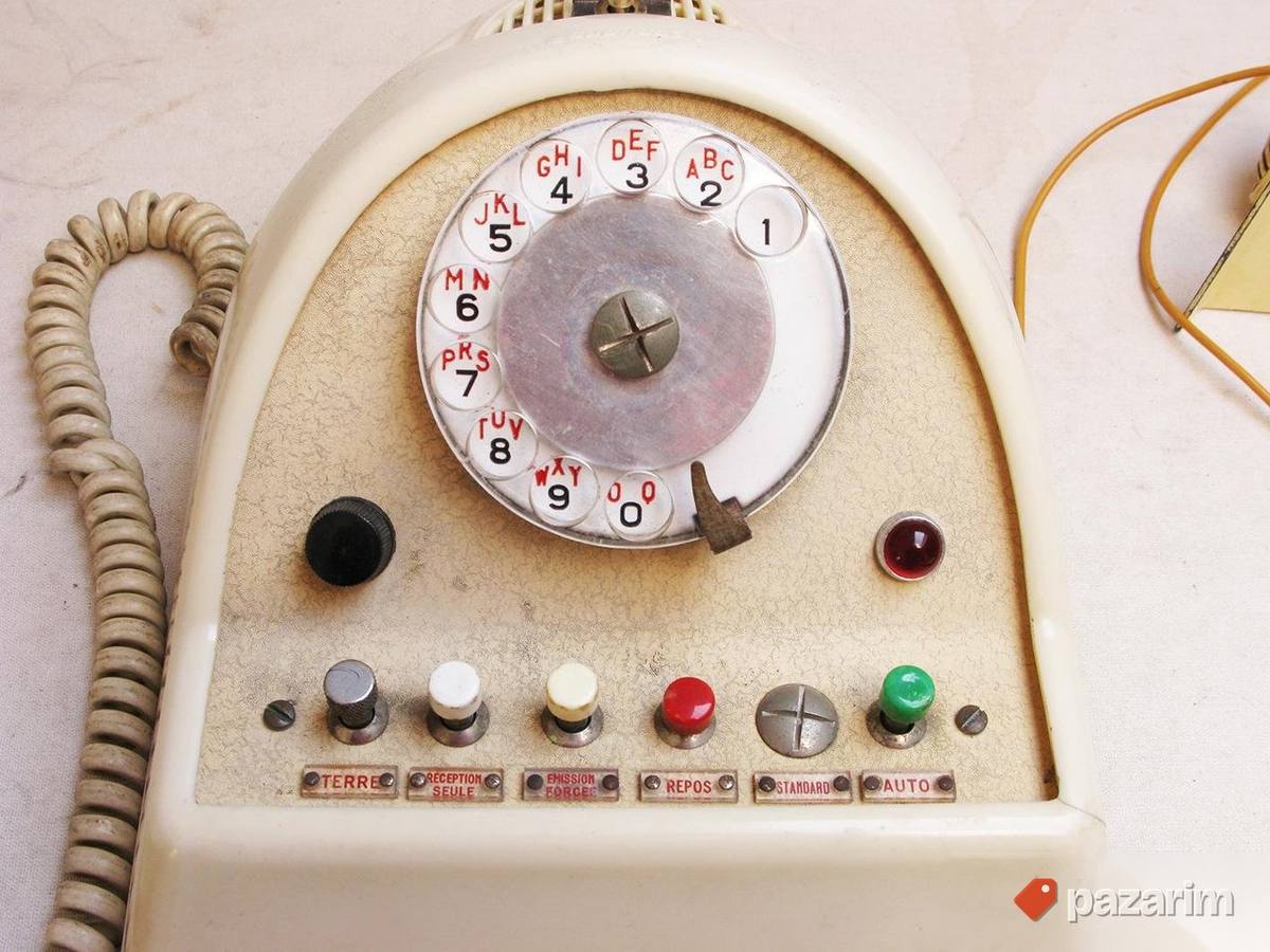 Fantastičan telefon iz 60.ih 1