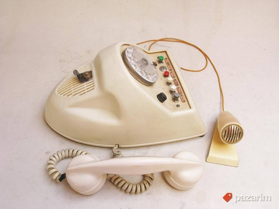 Fantastičan telefon iz 60.ih 6