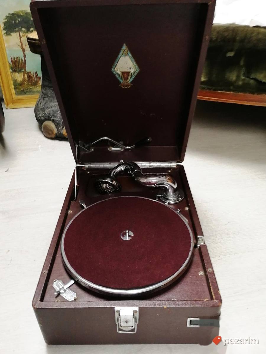 Raritet! Stari SSSR gramofon Molotov 5