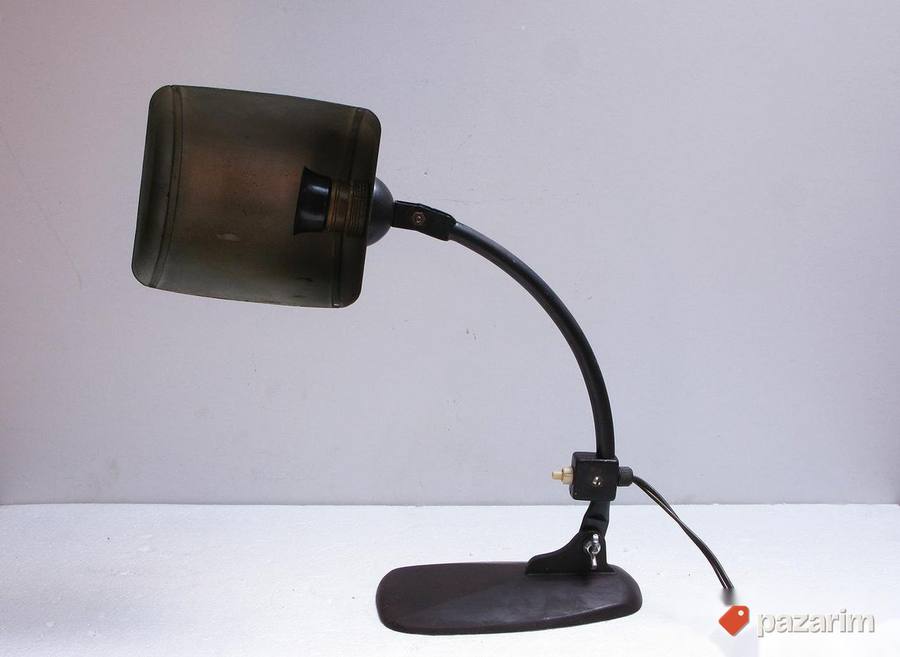 Čuvena stono-zidna lampa Molitor Novum Bauhaus 4