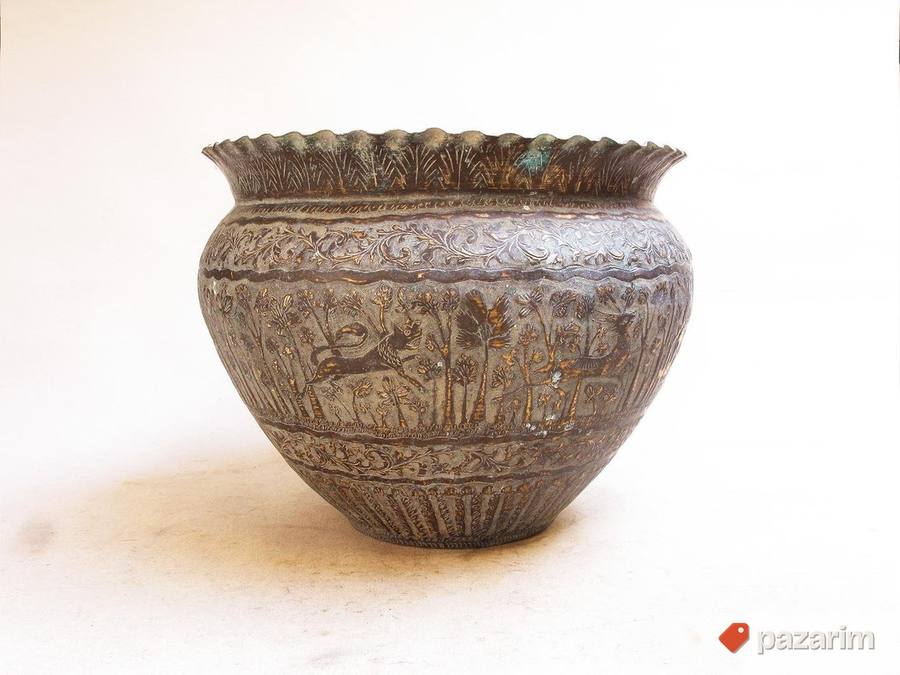 Velika indijska posuda Mughal kulture 3