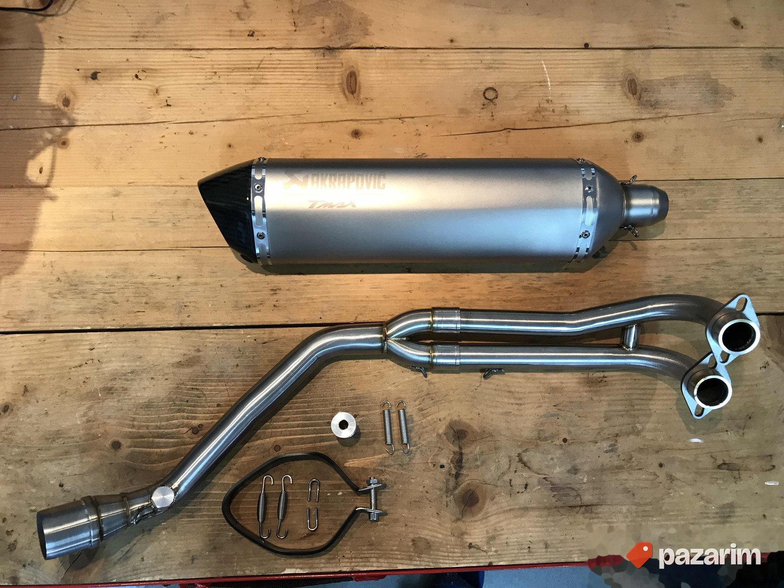 T-Max 500 i 530 - auspuh pravi carbon i grane tmax