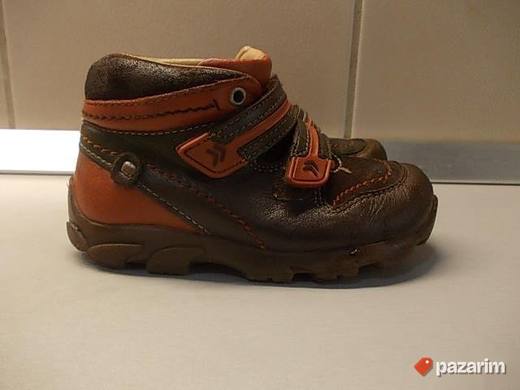 KOŽNE BROJ 22, uniseks, iz Nemačke, kvalitetne, udobne. POGL