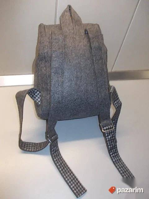 UNISEKS RANAC 30x24x15cm iz Nemačake, lep, veoma kvalitetan. 4