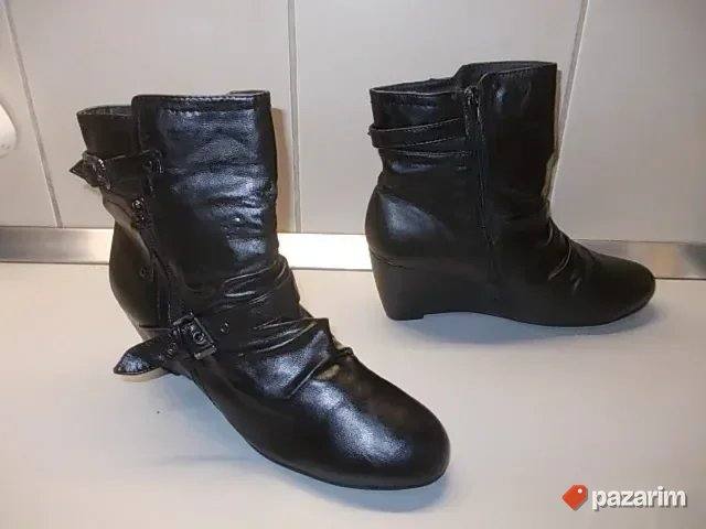 ANINA FIELD BROJ 41 iz Nemačke, poznatog evropskog proizvođa 4