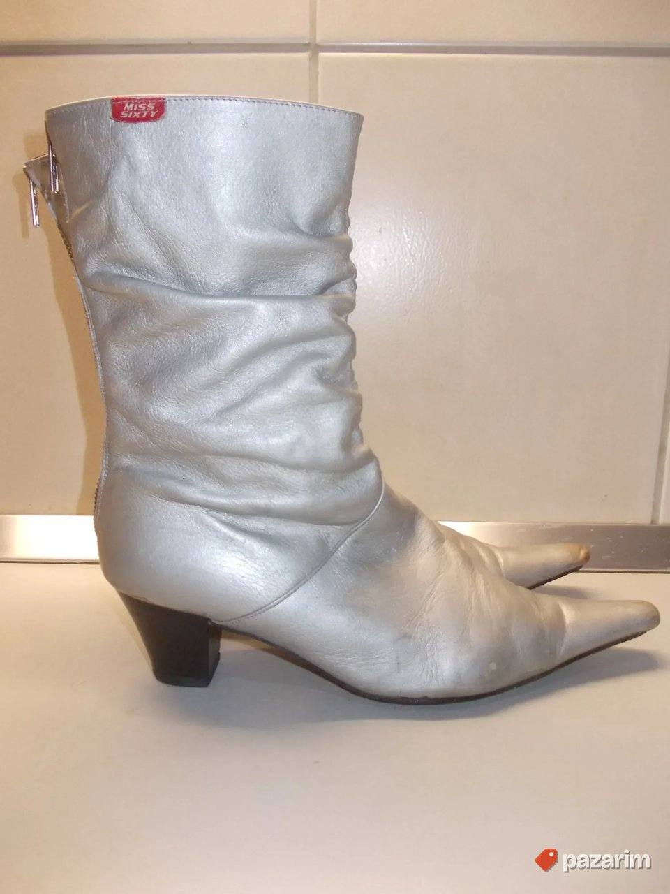 Čizme broj 40, kožne iz Nemačke, očuvane, elegantne, kvalite 1