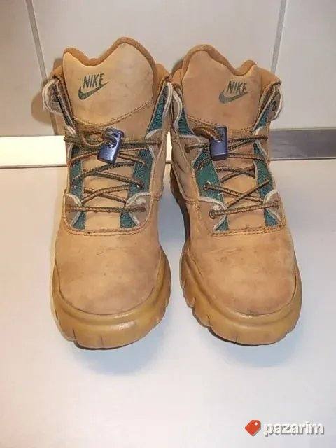 NIKE ORIGINAL KANAĐANKE BROJ 35 uniseks iz Nemačke. POGLEDA 3