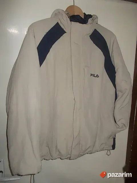 FILA UNISEKS broj 48 SA KAPULJAČOM iz Nemačke, elegantna, po