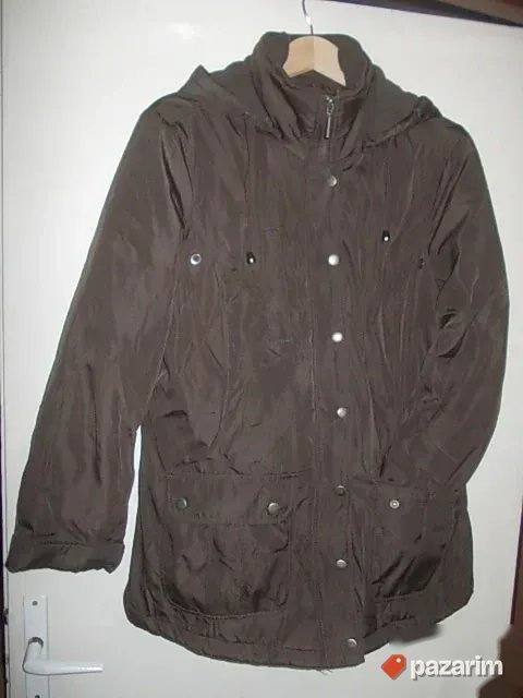 " OUTFIT "CLASSIC BROJ 44 sa kapuljačom iz Nemačke, elegantn 1