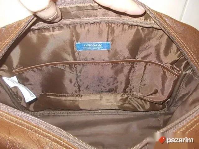 KOŽNA " ADIDAS " 37x28x15cm iz Nemačke, poznatog proizvođača 4