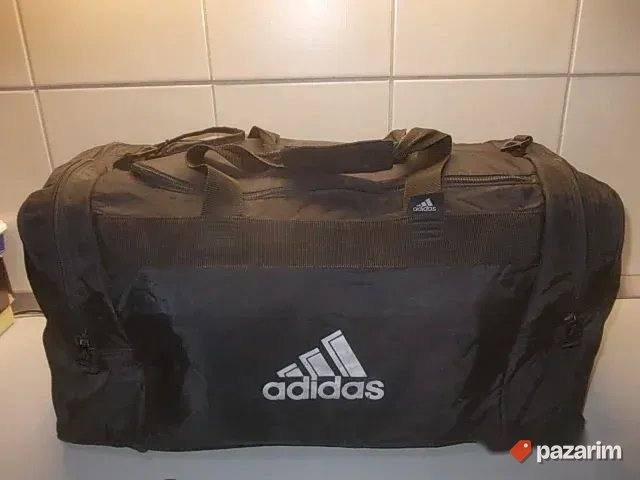 ADIDAS torba srednje veličine. POGLEDAJTE SVE MOJE OGLASE, 1