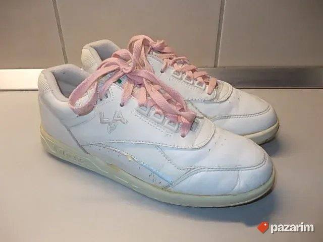" L. A. GEAR " KOŽNE BROJ 40 CIPELE-PATIKE iz Nemačke, pošto 7
