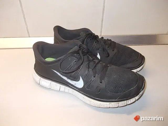 NIKE BROJ 42, 5 iz Nemačke, lep model. POGLEDAJTE SVE MOJE 1