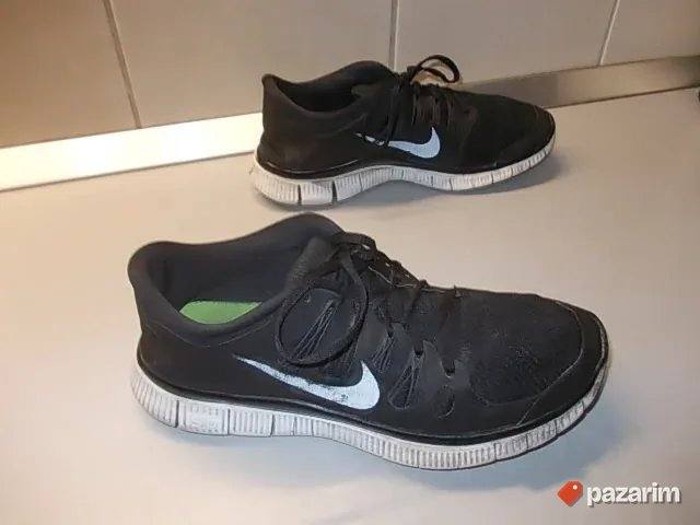 NIKE BROJ 42, 5 iz Nemačke, lep model. POGLEDAJTE SVE MOJE 2