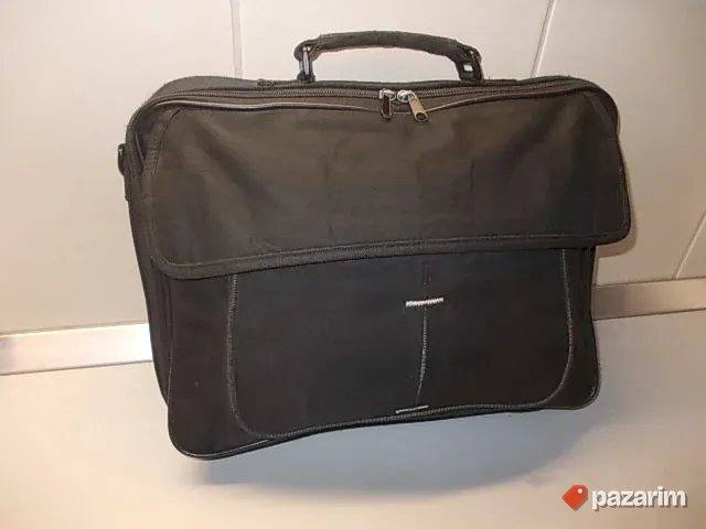 " MEDION " POSLOVNA LAPTOP TORBA 20x16x10cm iz Nemačke, pozn 1