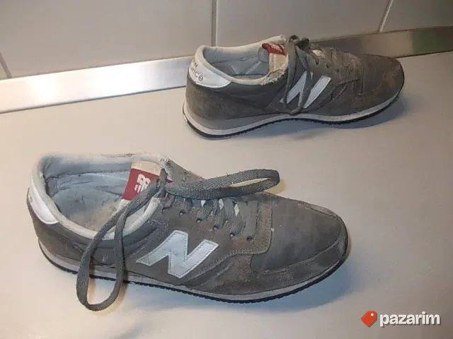 " NEW BALANCE " BROJ 40,5 iz Nemačke, prilično pohabane, mog 4