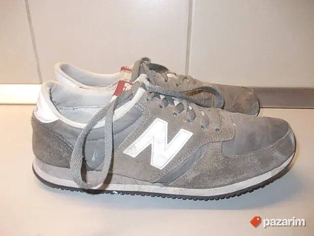 " NEW BALANCE " BROJ 40,5 iz Nemačke, prilično pohabane, mog 7