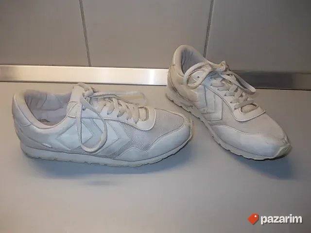 HUMMEL BROJ 40, KOŽNE, uniseks, gazišze 255mm iz Nemačke. P 2