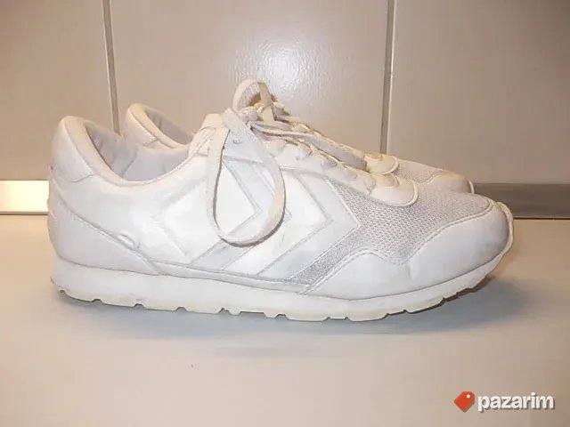 HUMMEL BROJ 40, KOŽNE, uniseks, gazišze 255mm iz Nemačke. P 5