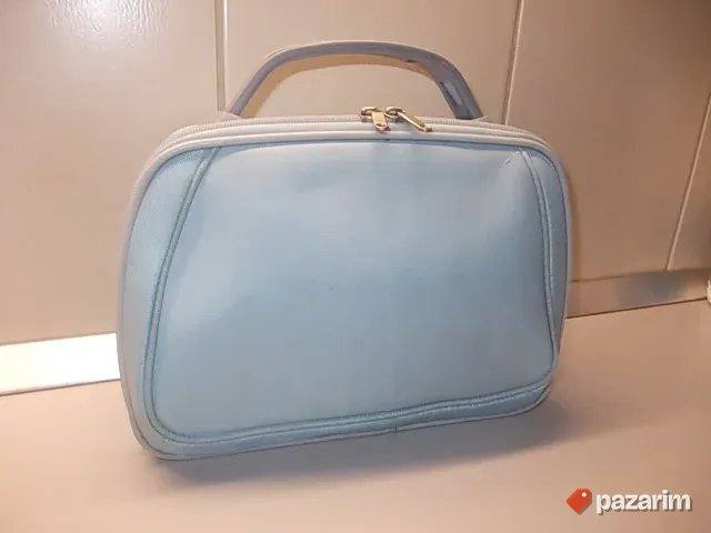NESESER ZA ŠMINKU 31x22x13cm iz Nemačke, sa ogledalom i par 1