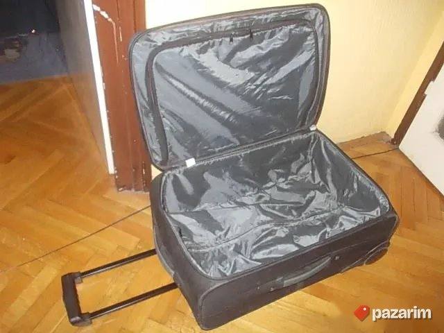 VELIKI KOFER 68(60)x42x30cm sa točkovima iz Nemačke, sa neko 5