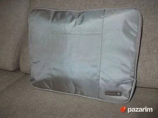 " WORLD TRAVELLER " 44x35,5x12cm uniseks laptop ( do 17,3" ) 1
