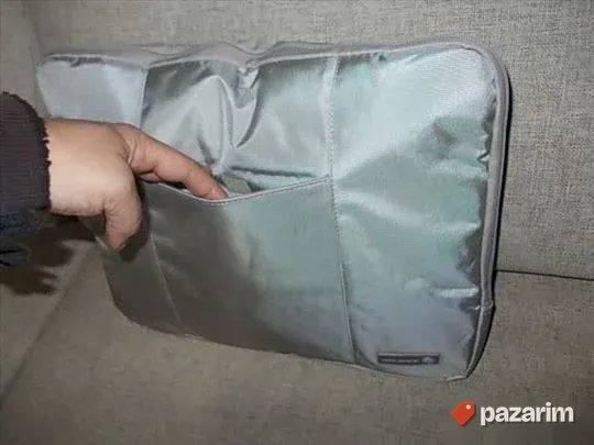 " WORLD TRAVELLER " 44x35,5x12cm uniseks laptop ( do 17,3" ) 3
