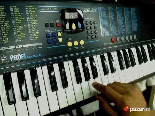 ARANŽERSKA klavijatura BONTEMPI PM61S, sa mnogo ritmova, ins 5