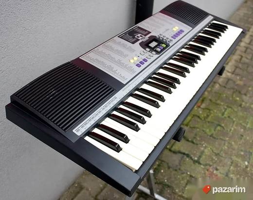 ARANŽERSKA BONTEMPI PM 65 klavijatura, sa mnogo instrumenata