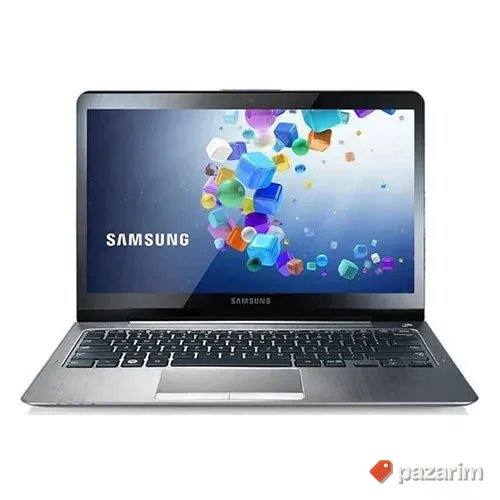 Laptop SAMSUNG RV 709 moćan I5 PROCESOR 2. GENERACIJE lepo d