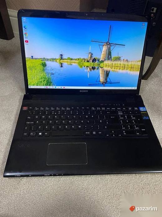 SONY VAIO PCG - 91311M procesor Intel Core I3 2. generacije