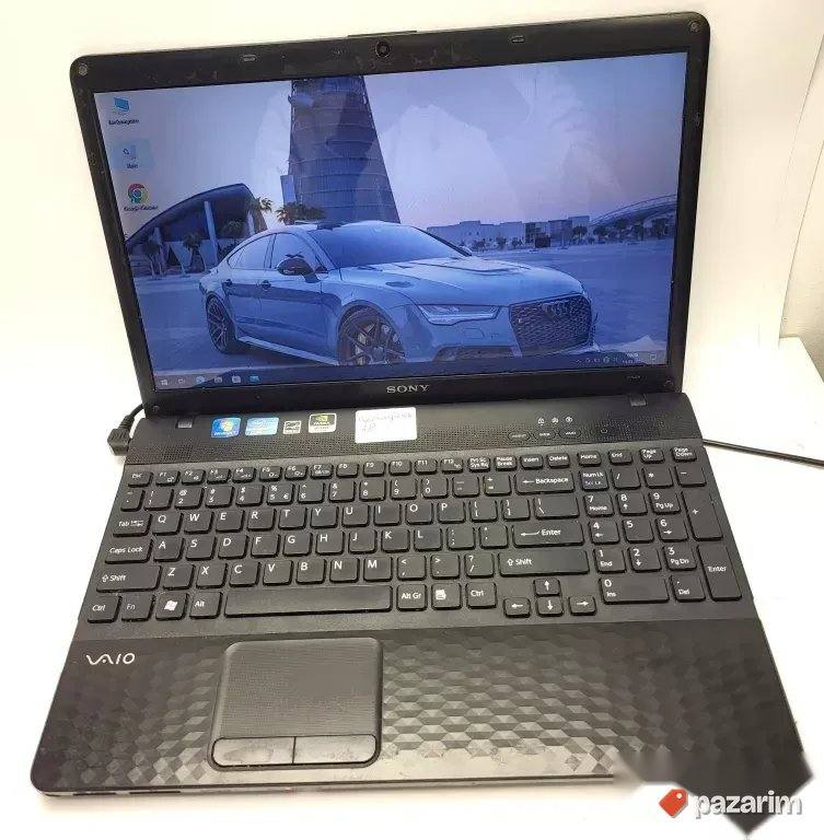 SONY VAIO PCG - 91311M procesor Intel Core I3 2. generacije 5