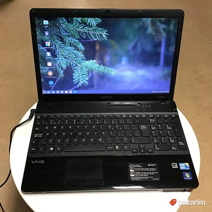 SONY VAIO PCG - 91311M procesor Intel Core I3 2. generacije 6