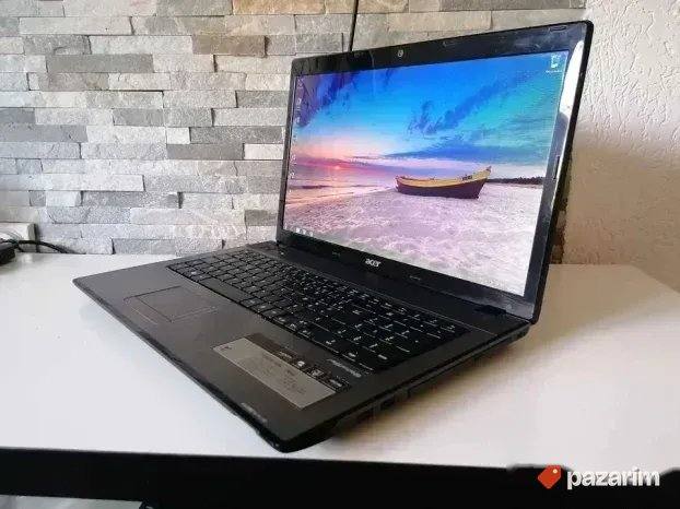 17,3 Inča ACER ASPIRE I5 Intel Core 4. generacije hard 640 G 5
