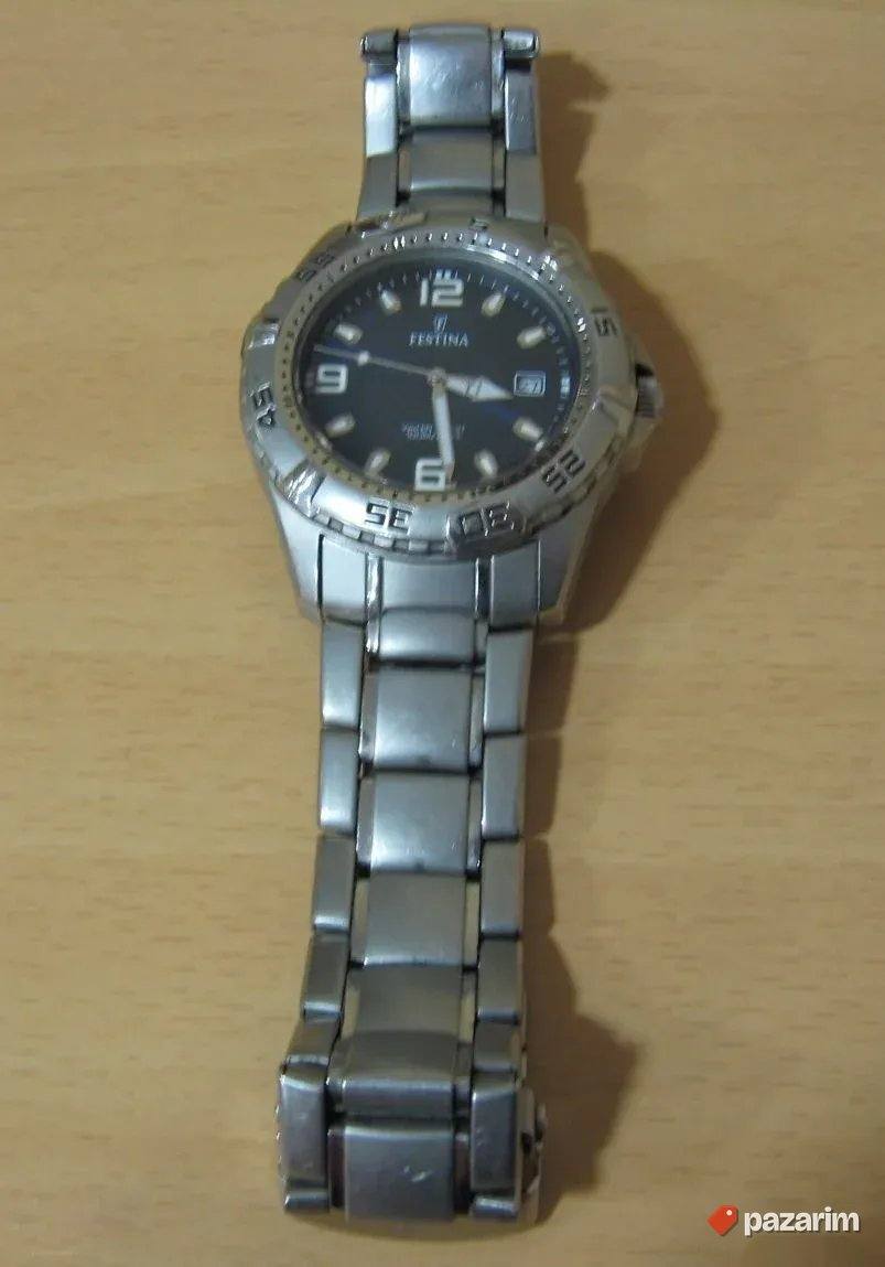 Kvarcni FESTINA model 8888 sat sa datumarom 10 atmosfera, mo 4